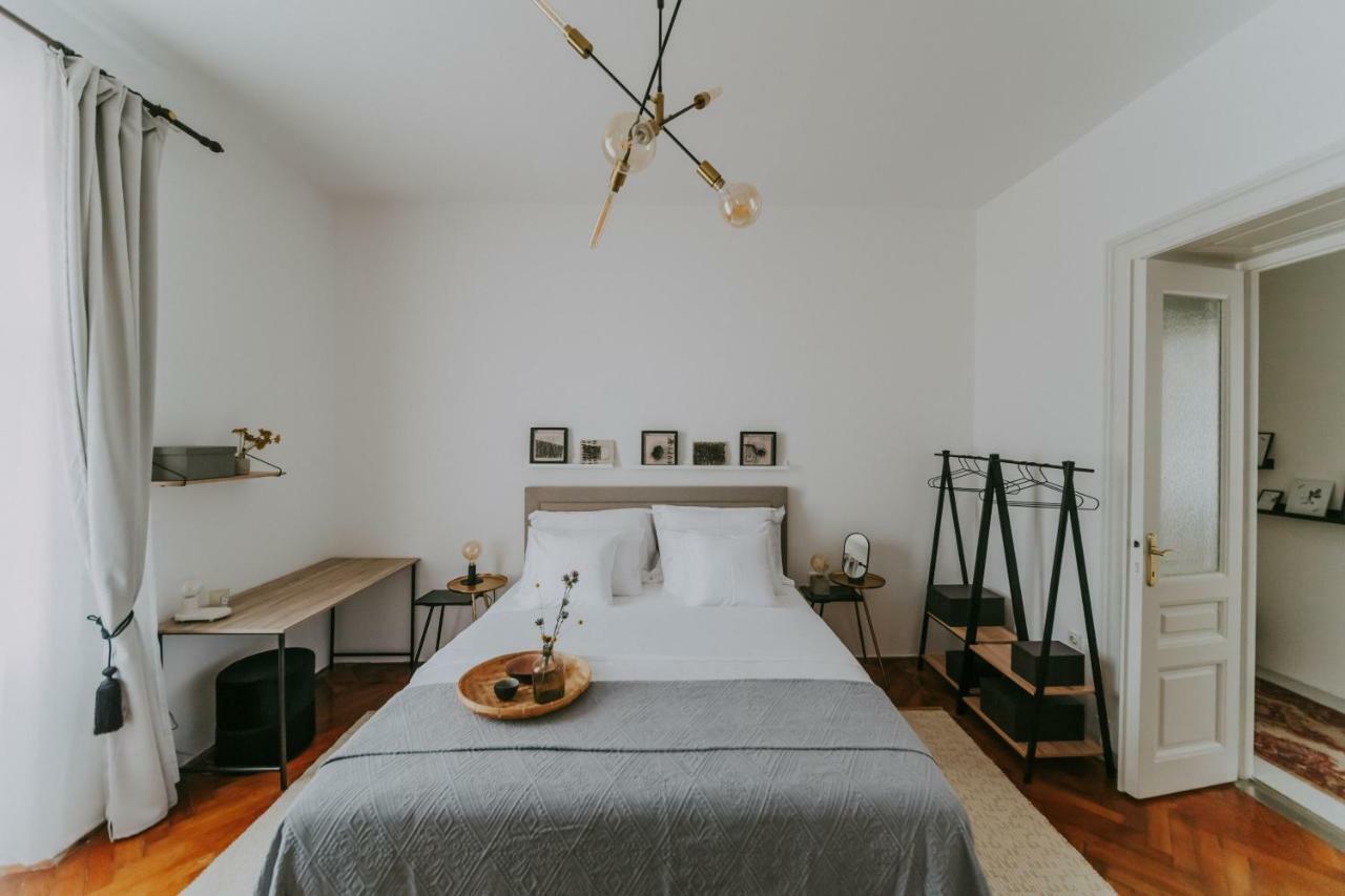 Alloro Boutique Apartment Pula Buitenkant foto