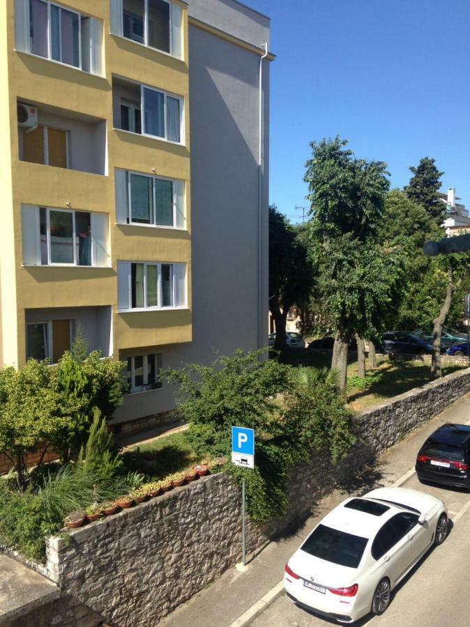 Alloro Boutique Apartment Pula Buitenkant foto